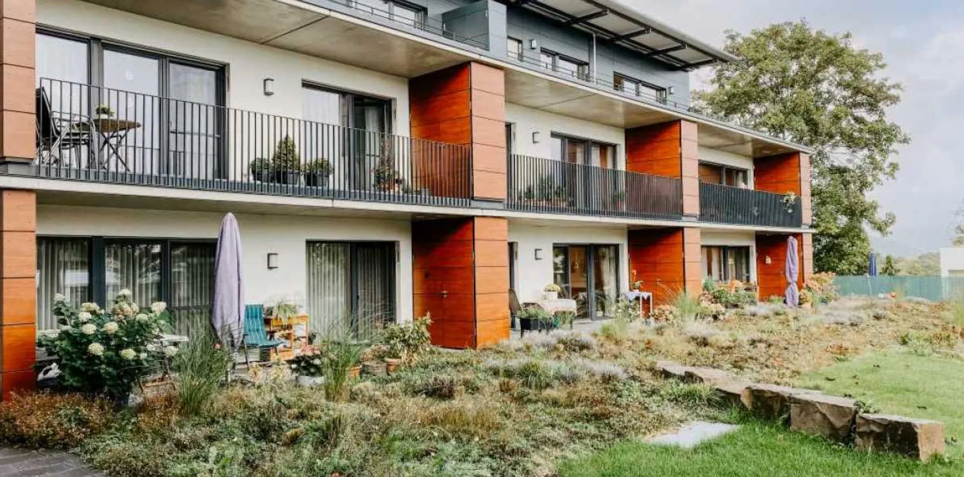 Moderne Senioren Wohnungen mit Balkon